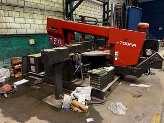 Sierra de cinta Amada HK 700FR