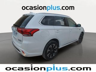 Mitsubishi Outlander 2.0 PHEV Kaiteki 4WD Auto 149 kW (203 CV)