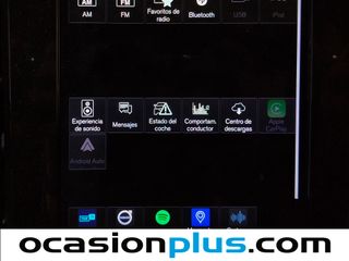 Volvo XC40 T3 Momentum 120 kW (163 CV)