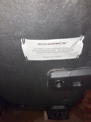 Silla de oficina ergonómica negra