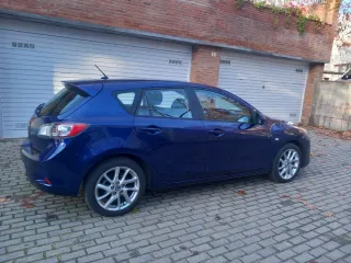 Mazda 3 2012