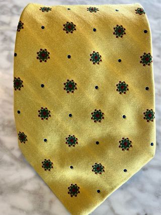 Corbata. Brioni .