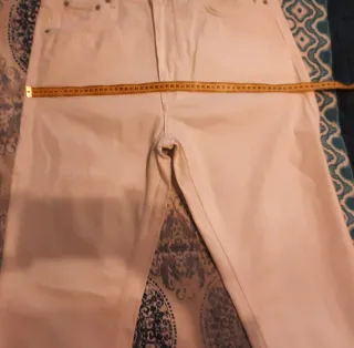 Vaqueros blancos corte regular T40