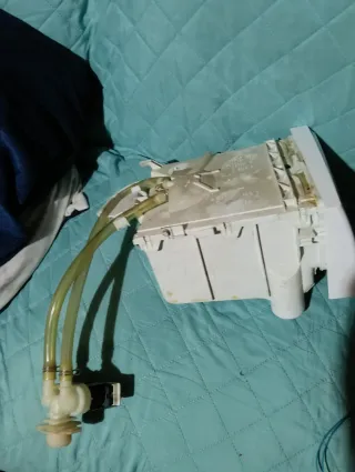 Cajón lavadora Balay y electroválvula