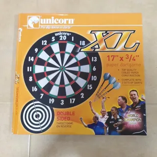 Diana de papel Unicorn XL 17 con dardos