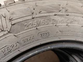 4 Neumáticos Invierno 225/65 R16 CP Michelin
