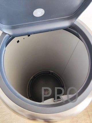 Brabantia Touch Mecanismo de Apertura con un Toque