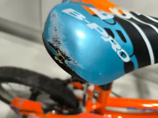 Bicicleta infantil naranja B-PRO