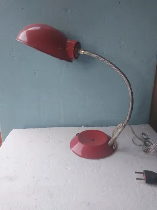Lampada da tavolo vintage rossa Flexo