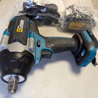 Llave de impacto GISAM 598VF + 2 baterías