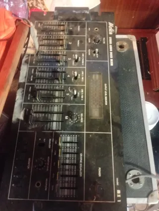 Mesa de mezclas Melos MX 1