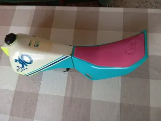 Depósito asiento y protector de escape Cota 310