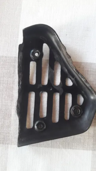 Depósito asiento y protector de escape Cota 310