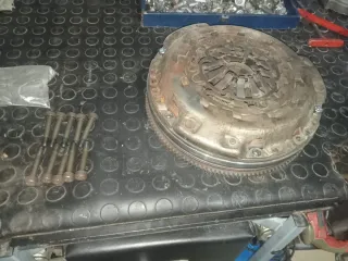 Kit embrague y Volante bimasa Opel Vectra DTI 2.2