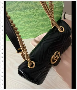Bolso Gucci Negro y Dorado