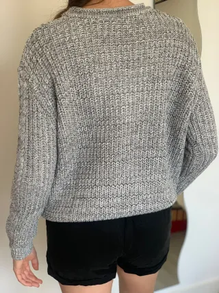Jersey Pull&Bear trenzado gris