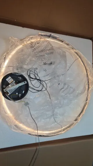 Lámpara diseño aro LED 60 cms