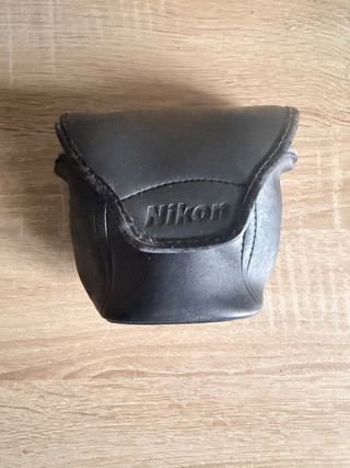 Prismáticos Nikon Sprint II 8x21CF Verde