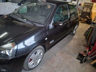 Renault Clio Sport