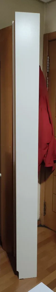 IKEA GNEDBY COLOR BLANCO