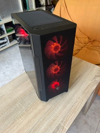 PC i7 Gaming MSI con luces LED
