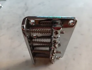 Puente Bajo 4 Cuerdas Cromado