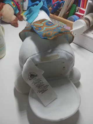 Peluche Olaf Frozen Baila con nariz intercambiable