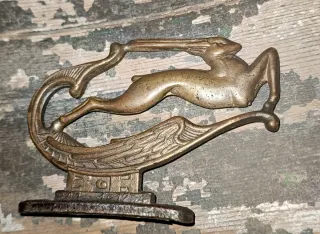 Insignia gacela BH bicicleta antigua