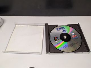 Sony PlayStation 1 PSOne SCPH-102 C-H-I.-P + FIFA