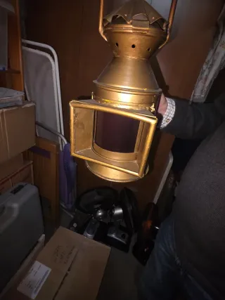 Farol de ferrocarril antiguo