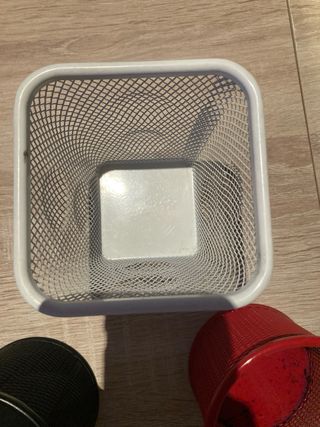 Botes de escritorio metálicos (3 unidades)