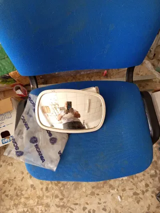 Faro camión repuesto