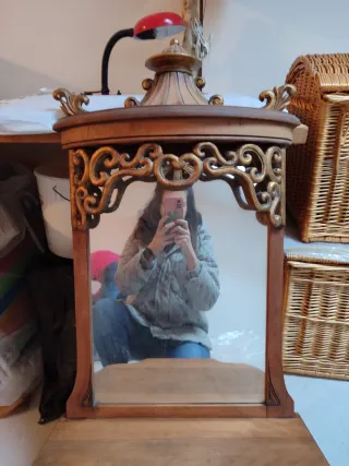 Precioso mueble antiguo madera y mimbre