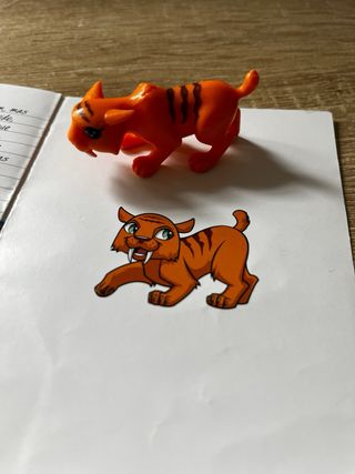 Monster High Toralei Stripe Básica