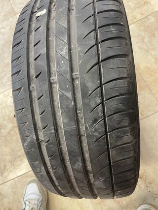 Neumático como nuevo