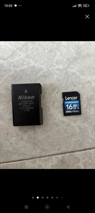 Cámara Nikon D3200 + Accesorios