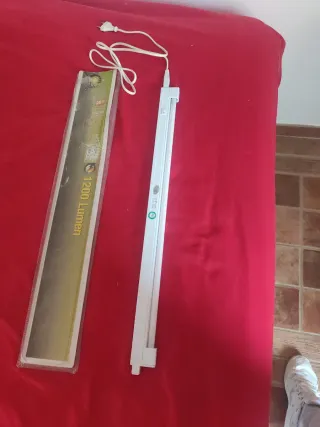 Regleta luz blanca con interruptor