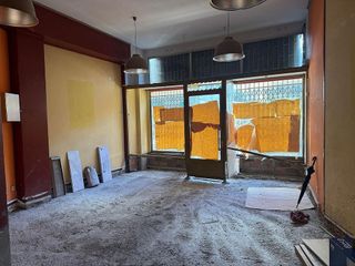 Local comercial en venta en Cuatro Caminos - Plaza de la Cubela en Coruña (A)