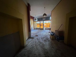 Local comercial en venta en Cuatro Caminos - Plaza de la Cubela en Coruña (A)