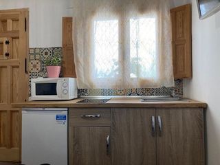 Edificio en venta en Santos de Maimona (Los)