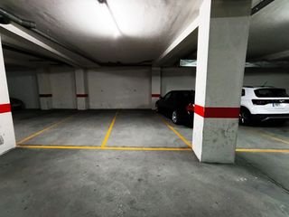 Garaje en venta en Centro en Ourense