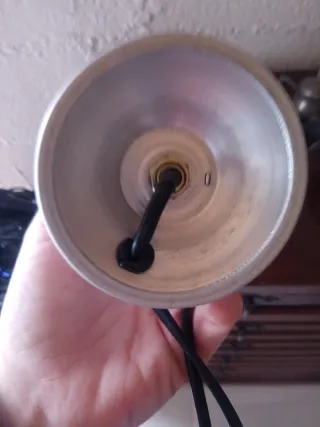 Lamparita de mesa metal y plástico