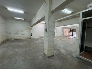 Local comercial en alquiler en Navas en Barcelona