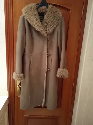 Abrigo Rino & Pelle piel sintética