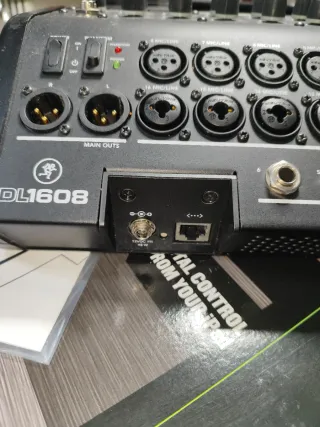 Mackie DL1608 Mesa Mezclas Digital Inalámbrica