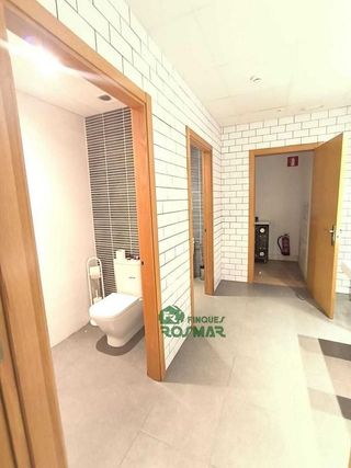 Local comercial en alquiler en Puigventós en Lloret de Mar