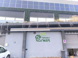 Local comercial en alquiler en Puigventós en Lloret de Mar