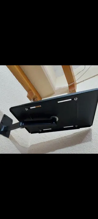 Soporte de TV articulado negro