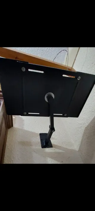 Soporte de TV articulado negro