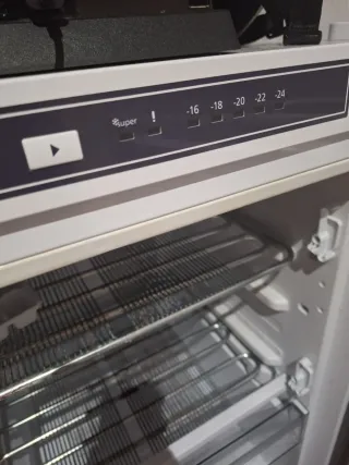 Congelador 5 cajones + 2 baldas